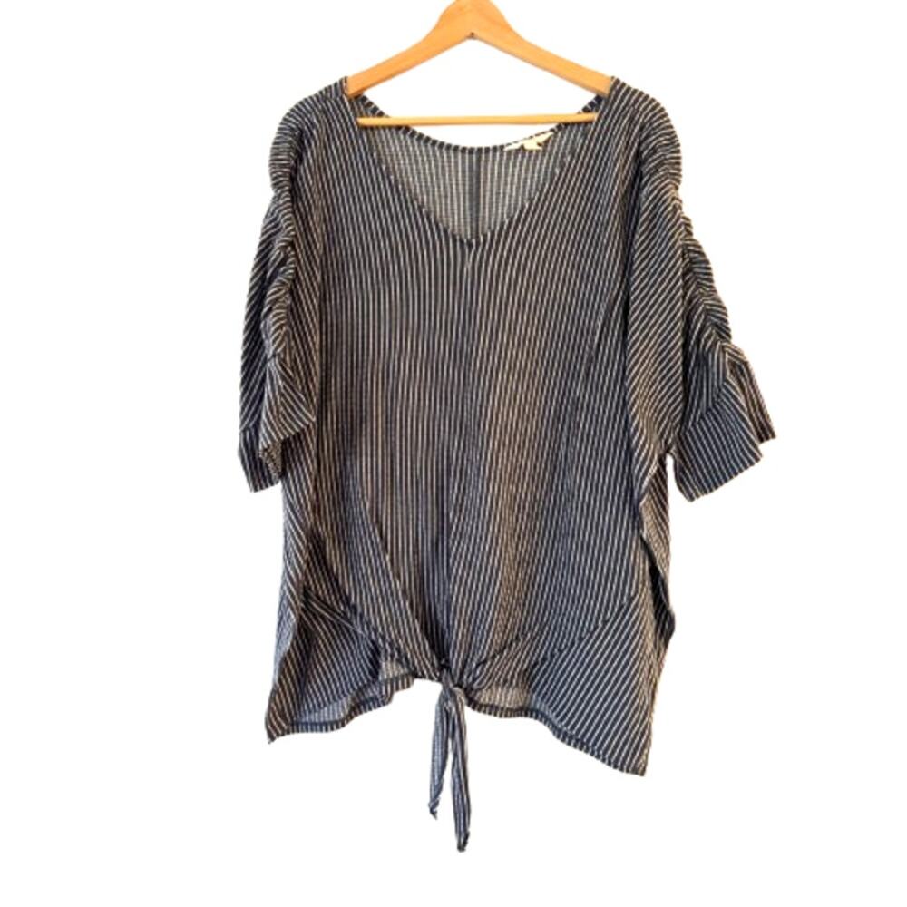 Terra & Sky Tie Front Blouse Top Womens Size 1X Grey Striped Ruched Sleeve